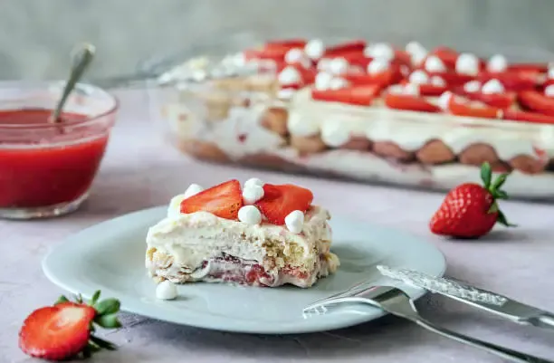 Strawberry Tiramisu